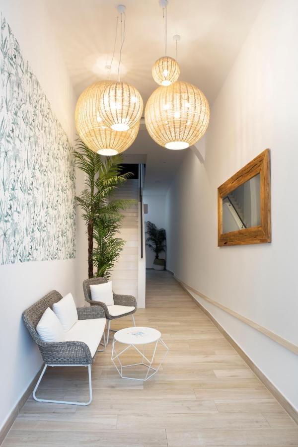 Urban Suites Sitges Apartments Εξωτερικό φωτογραφία